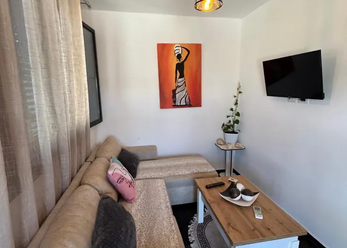 Villa Private Aras -pleasure Of Elegance & Serenity