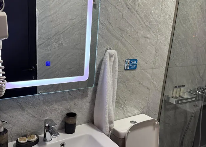 Private Aras -pleasure Of Elegance & Serenity * Vlorë